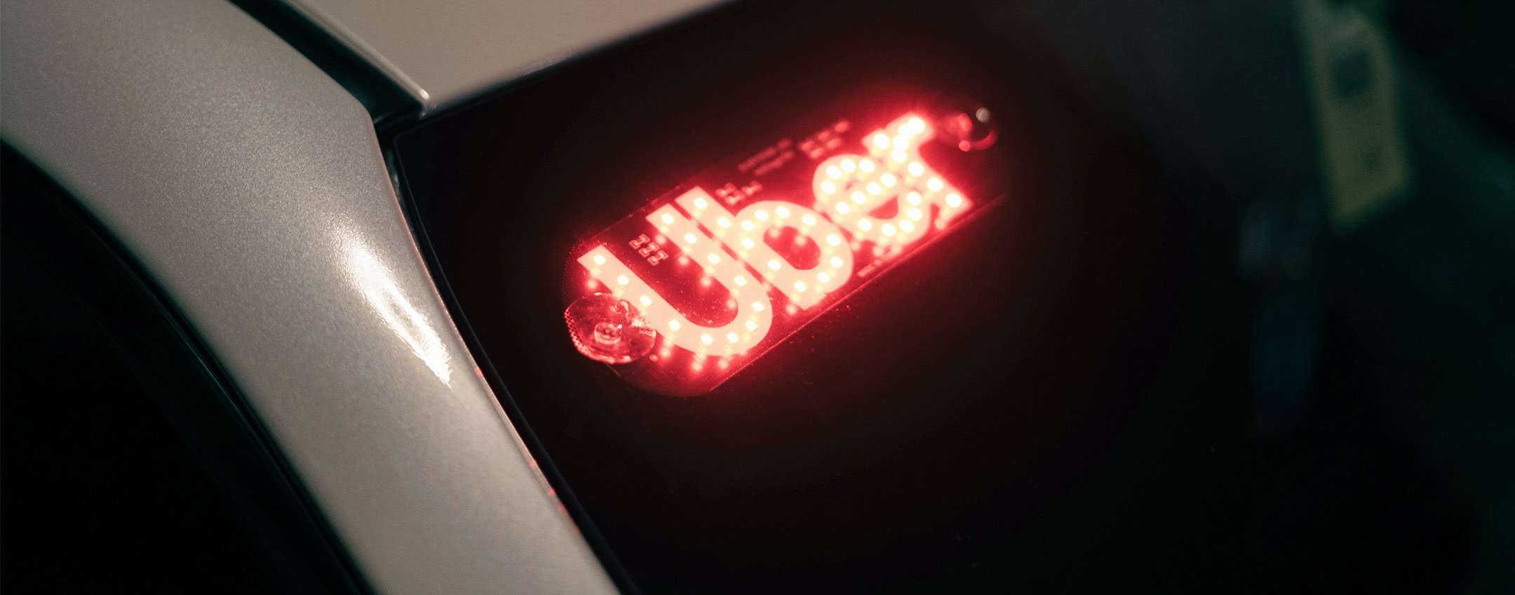 Uber supporta la protesta degli NCC a Roma: CEO Dara Khosrowshahi presente all’iniziativa